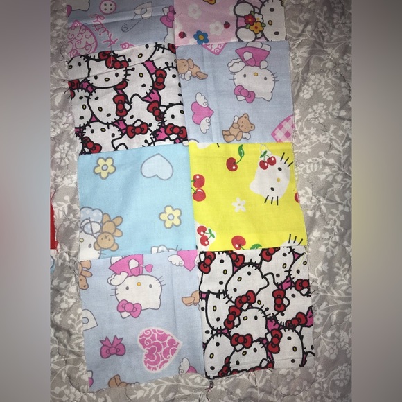 Vintage Hello Kitty Sanrio fabric quilting square scraps - Picture 3 of 9